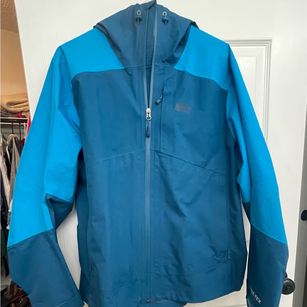 REI gortex rain coat